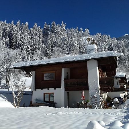 Haus Elfi Fiegl Apartamento Oetz Exterior foto