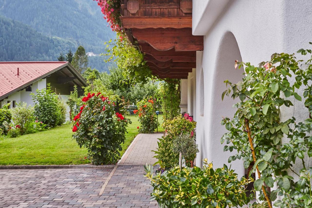 Haus Elfi Fiegl Apartamento Oetz Exterior foto